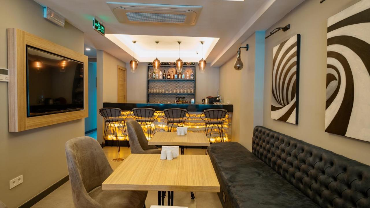 الشقق الفندقية فتحيةفي  Alesta Midtown المظهر الخارجي الصورة